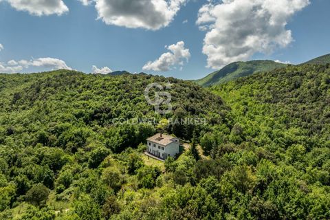 Villa a Spoleto, Perugia, Spoleto - € 520.000 | Ref: CBI134-2635-74 - foto 4