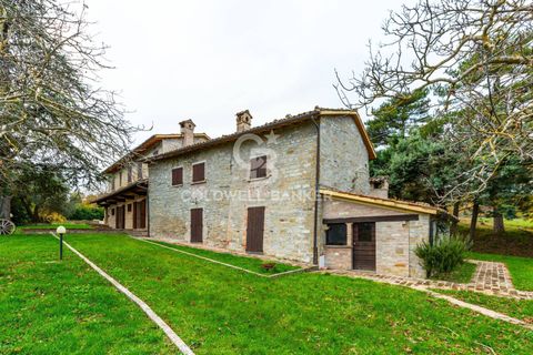 Landejendom i Gubbio, Perugia, Gubbio - € 595.000 | Ref: CBI134-1917-133 - foto 8