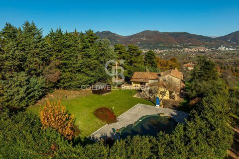 Landejendom i Gubbio, Perugia, Gubbio - € 595.000 | Ref: CBI134-1917-133 - foto 21