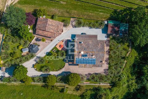 Landejendom i Perugia, Perugia, Perugia - € 587.000 | Ref: CBI134-1917-137 - foto 38