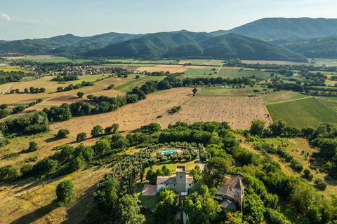 Villa i Perugia, Perugia, Perugia - € 2.500.000 | Ref: CBI134-1917-144 - foto 47