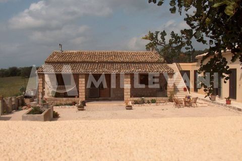 Landejendom i Ragusa, Ragusa, Ragusa - € 750.000 | Ref: 669 - foto 3