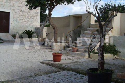 Landejendom i Ragusa, Ragusa, Ragusa - € 750.000 | Ref: 669 - foto 5