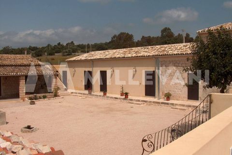 Landejendom i Ragusa, Ragusa, Ragusa - € 750.000 | Ref: 669 - foto 7
