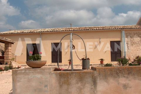 Landejendom i Ragusa, Ragusa, Ragusa - € 750.000 | Ref: 669 - foto 9