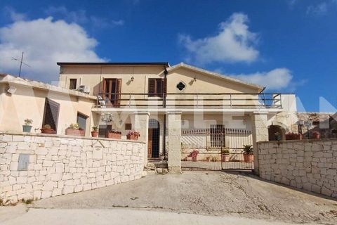 Villa i Modica, Ragusa, Modica - € 195.000 | Ref: 1150 - foto 1