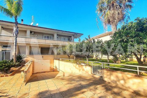 Villa a Ispica, Ragusa, Ispica - € 350.000 | Ref: 1217 - foto 2