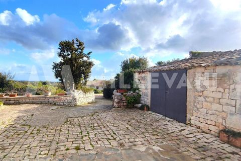 Landejendom i Scicli, Ragusa, Scicli - € 200.000 | Ref: 1235 - foto 1