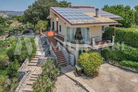 Villa a Modica, Ragusa, Modica - € 780.000 | Ref: 1309 - foto 4