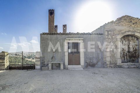 Landejendom i Ragusa, Ragusa, Ragusa - € 620.000 | Ref: 1349 - foto 3