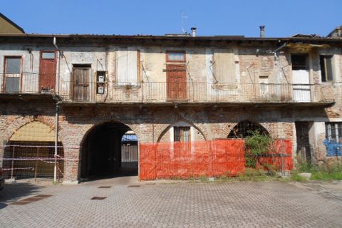 Villa a Magenta, Milan, Magenta - € 355.000 | Ref: Edificio storico Via Garibaldi n. 84 - foto 7