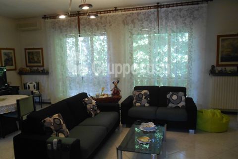 Villa i Corbetta, Milan, Corbetta - € 720.000 | Ref: Porzione di villa bifamiliare Via Picasso n. 7 - foto 7