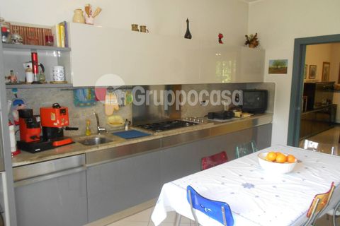 Villa i Corbetta, Milan, Corbetta - € 720.000 | Ref: Porzione di villa bifamiliare Via Picasso n. 7 - foto 10