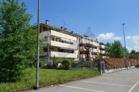 Parkeringsplads i Magenta, Milan, Magenta - € 15.000 | Ref: Box auto Via G. L. Bernini 42 - foto 3