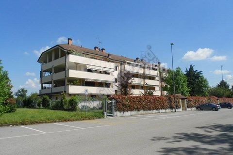 Parkeringsplads i Magenta, Milan, Magenta - € 15.000 | Ref: Box auto Via G. L. Bernini 42 - foto 11
