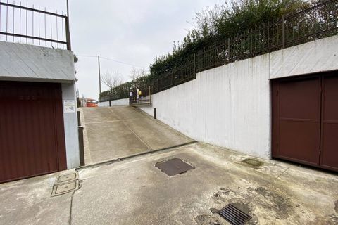 Plazas de parking en Bagnatica, Bergamo, Bagnatica - € 6.800 | Ref: DA-8 - photo 2