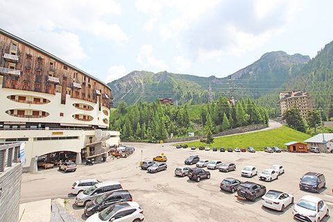 Erhvervsejendom i Foppolo, Bergamo, Foppolo - € 550.000 | Ref: FOPPHOT450 - foto 6