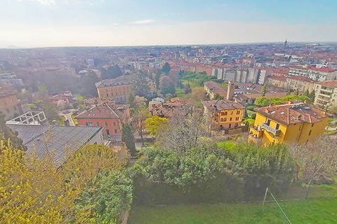 Villa a Bergamo, Bergamo, Bergamo - € 8.000.000 | Ref: bgcentrvilla700 - foto 2