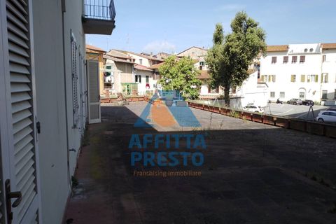 Villa a Fucecchio, Florence, Fucecchio - € 400.000 | Ref: VA7003 - foto 32