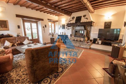 Villa a Montevarchi, Arezzo, Montevarchi - € 890.000 | Ref: VV4026 - foto 3