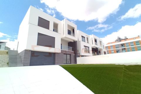 Byhus i Corroios, Setubal, Corroios - € 795.000 | Ref: 2309 PM - foto 1
