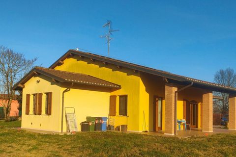 Villa a Medolla, Modena, Medolla - € 370.000 | Ref: MI089 - foto 3