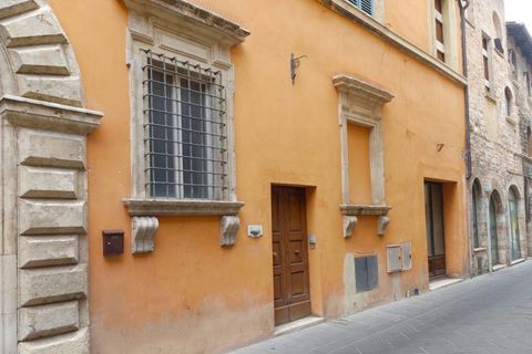 Erhvervsejendom i Foligno, Perugia, Foligno - € 72.258 | Ref: 21650 - foto 2