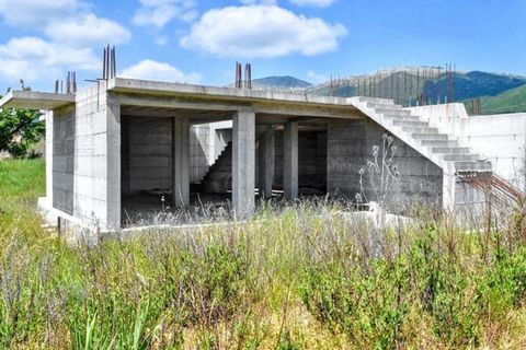 Terra a Isernia, Isernia, Isernia - € 151.243 | Ref: 12942 - foto 5