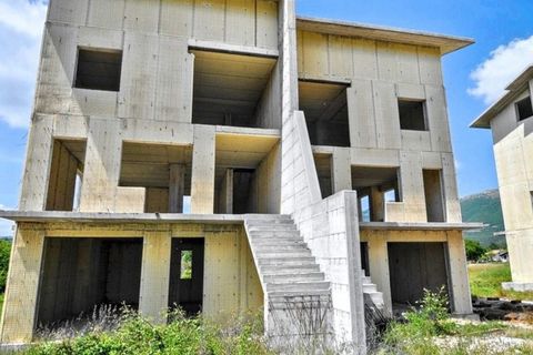 Terra a Isernia, Isernia, Isernia - € 151.243 | Ref: 12942 - foto 12