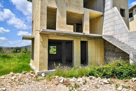 Terra a Isernia, Isernia, Isernia - € 151.243 | Ref: 12942 - foto 13