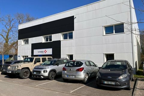 L'establiment comercial a Auray, Morbihan, Auray - € 72.000/mes | Ref: 56_0549_BL - foto 2