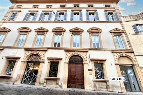 Erhvervsejendom i Foligno, Perugia, Foligno - € 163.243 | Ref: 24782 - foto 1