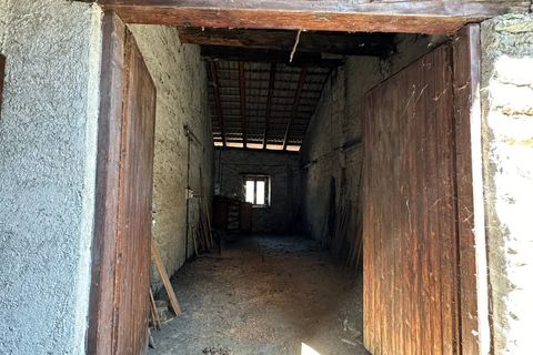 Landejendom i Fenis, Aosta Valley, Fenis - € 29.000 | Ref: 45935 - foto 3