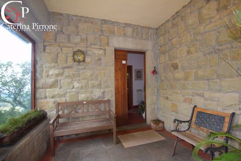 Villa a Pelago, Florence, Pelago - € 450.000 | Ref: VILL804 - foto 2