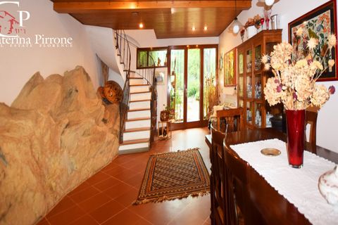 Villa a Pelago, Florence, Pelago - € 450.000 | Ref: VILL804 - foto 11