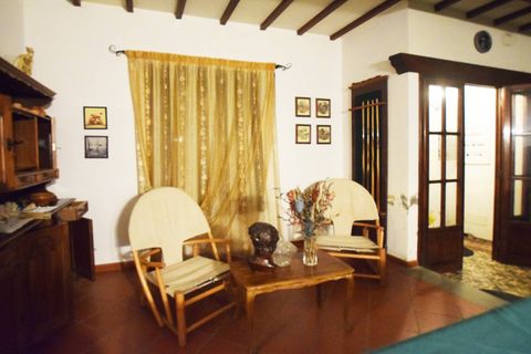 Villa a Pelago, Florence, Pelago - € 260.000 | Ref: VILL321 - foto 8