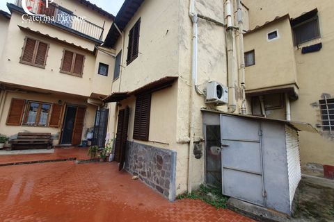 Villa a Florence, Florence, Florence - € 280.000 | Ref: GA27 - foto 3