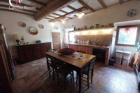 Villa i Rufina, Florence, Rufina - € 150.000 | Ref: GA212 - foto 2