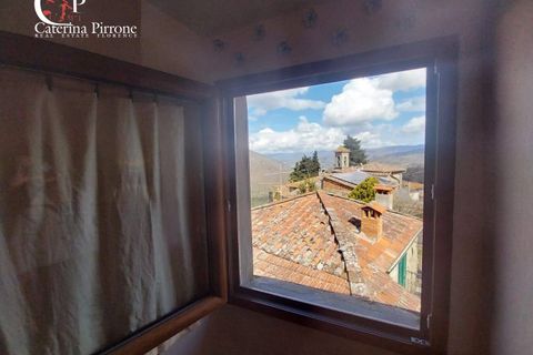 Villa i Rufina, Florence, Rufina - € 150.000 | Ref: GA212 - foto 8