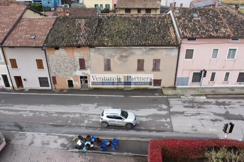 Herregård i Calcinato, Brescia, Calcinato - € 120 000 | Ref: BT240 - foto 2
