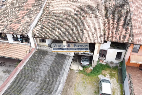 Herregård i Calcinato, Brescia, Calcinato - € 120 000 | Ref: BT240 - foto 3