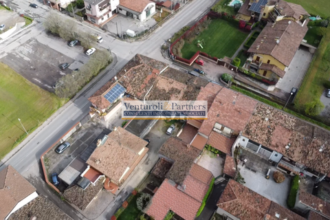 Herregård i Calcinato, Brescia, Calcinato - € 120 000 | Ref: BT240 - foto 5