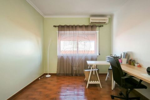 Villa a Amora, Setubal, Amora - € 525.000 | Ref: RR-121161119-58 - foto 12