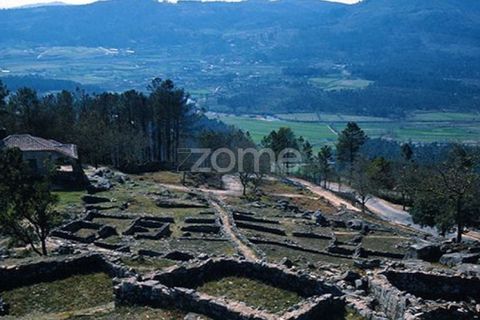 Villa i Guimaraes, Braga, Guimaraes - € 140.000 | Ref: ZMPT575807 - foto 9