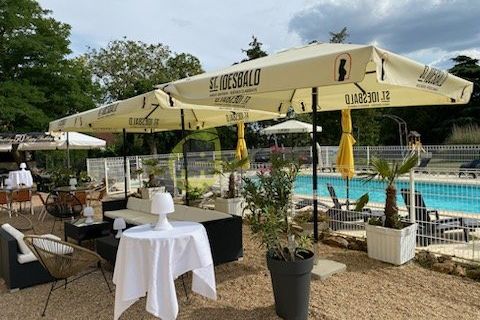 Erhvervsejendom i Chateauroux, Indre, Chateauroux - € 499.000 | Ref: 360031786 - foto 4