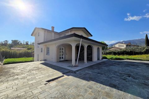 Villa a Capannori, Lucca, Capannori - € 850.000 | Ref: 1618 - foto 9
