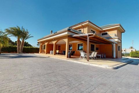 Landejendom i Elche, Alicante, Elche - € 1.100.000 | Ref: COL-37212 - foto 4
