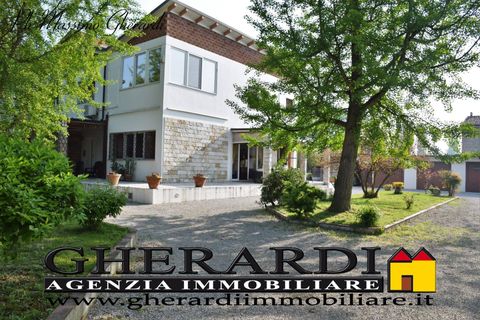 Villa i Ferrara, Ferrara, Ferrara - € 390.000 | Ref: 1974 - foto 1