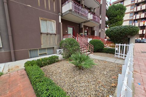 Erhvervsejendom i Bari, Bari, Bari - € 300.000 | Ref: Repubblica - foto 2