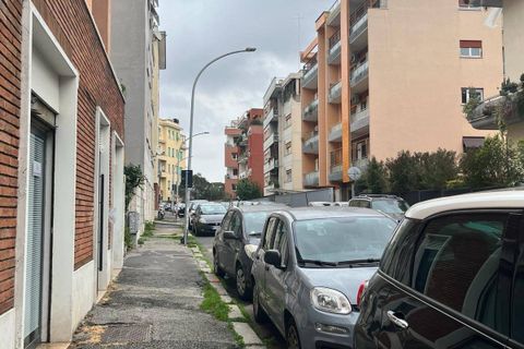 Parkeringsplads i Rome, Rome, Rome - € 78.000 | Ref: AR0198 - foto 1